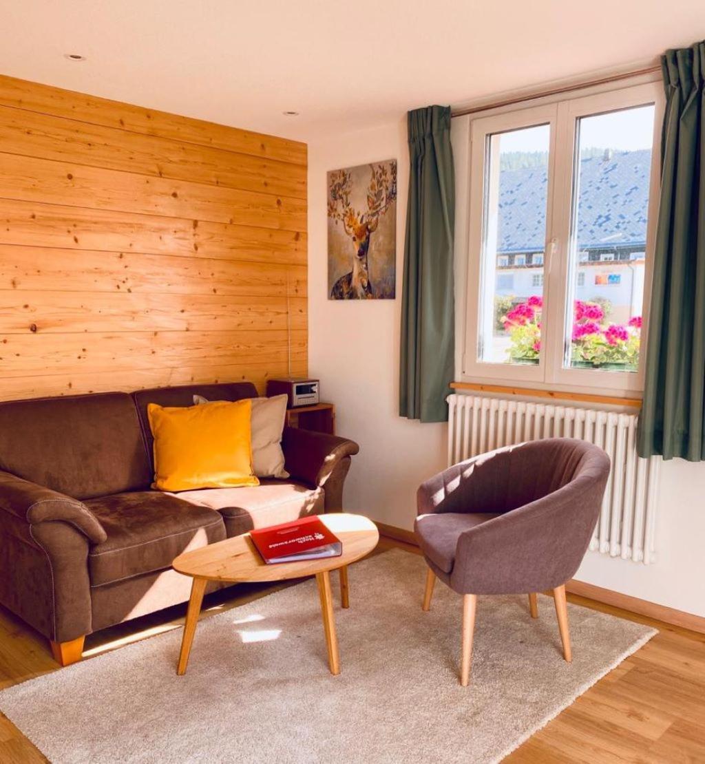 Gaestehaus Steiert Fewo Kuhbergblick Lenzkirch Dış mekan fotoğraf